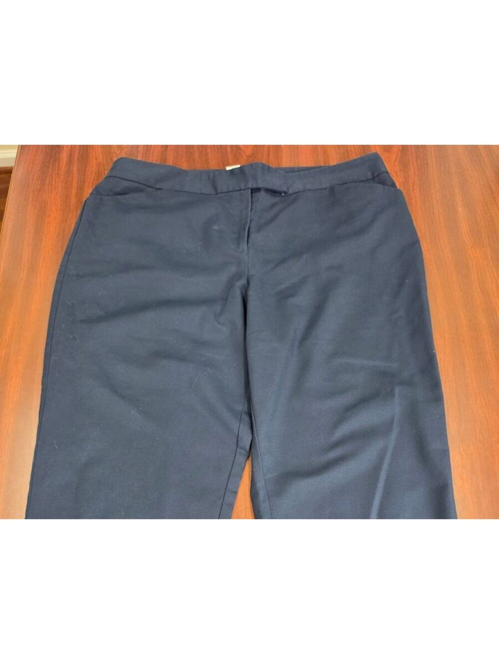 Ruby Rd Favorites Blue Capris Size 16 Studded Hem Stretch Pants Casual Cropped